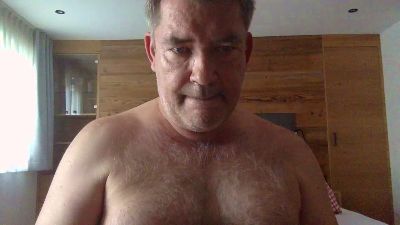 umpalumpa50 live cam on Cam4