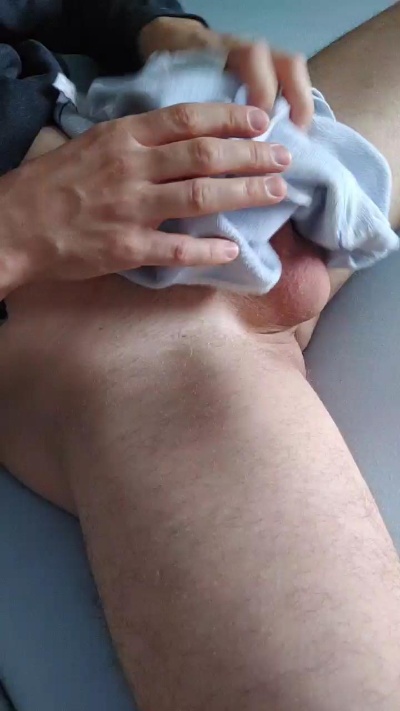 uncutcock86 live cam on Cam4