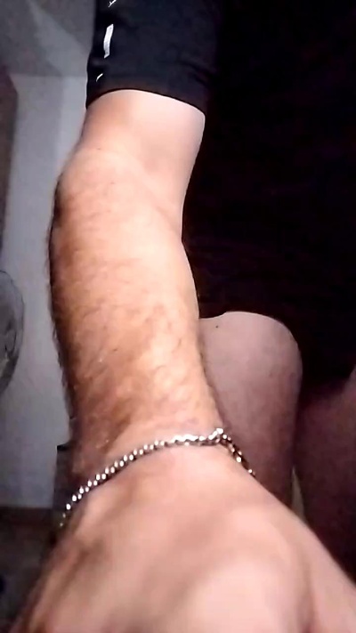 uncutcockitaly live cam on Cam4