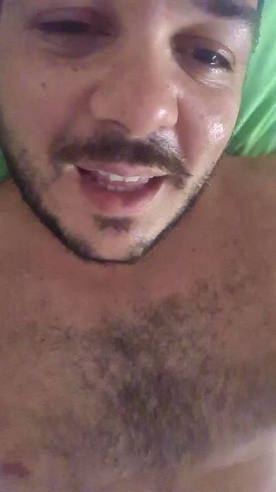 uncutcockitaly live cam on Cam4