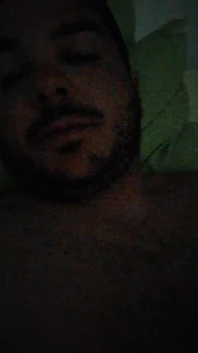 uncutcockitaly live cam on Cam4