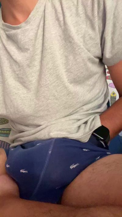 uomo86 live cam on Cam4