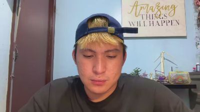 ur_jaycutee live cam on Cam4
