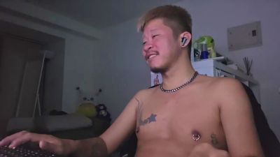 uratasan1160 live cam on Cam4