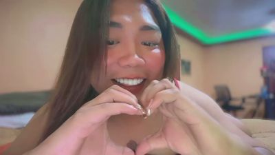 urgirl_dimple live cam on Cam4