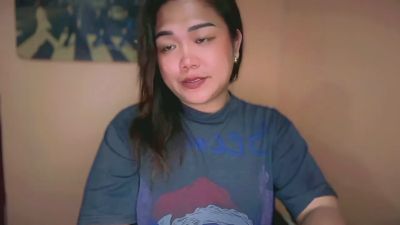urgirl_dimple live cam on Cam4