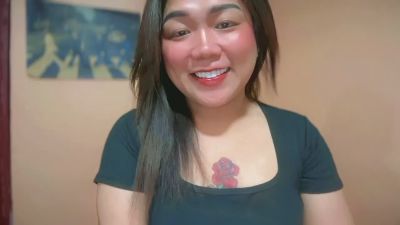 urgirl_dimple live cam on Cam4