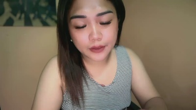 urgirl_dimple live cam on Cam4
