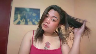 urgirl_dimple live cam on Cam4