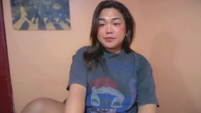 urgirl_dimple live cam on Cam4