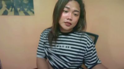 urgirl_dimple live cam on Cam4