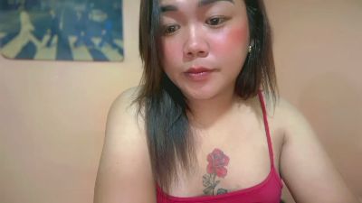 urgirl_dimple live cam on Cam4