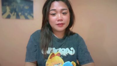 urgirl_dimple live cam on Cam4