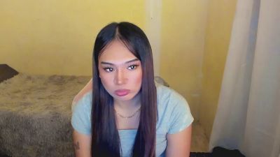 urhot_babygirl live cam on Cam4