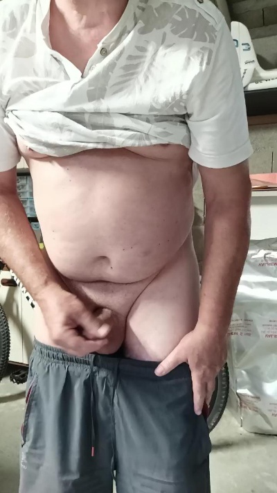 urick10 live cam on Cam4