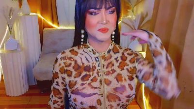 urlovelyalixza live cam on Cam4