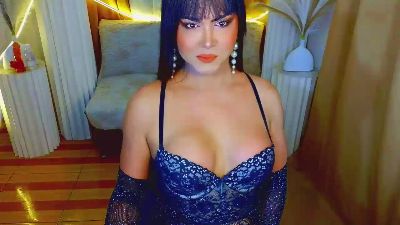 urlovelyalixza live cam on Cam4
