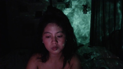 urprettymaddy live cam on Cam4