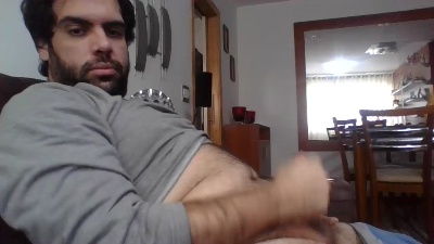 ursoversatil65 live cam on Cam4