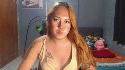ursweetpinayxxx live cam on Cam4