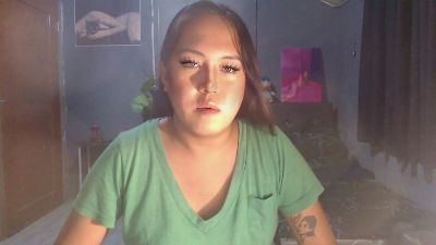 ursweetpinayxxx live cam on Cam4