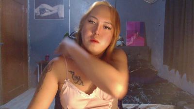 ursweetpinayxxx live cam on Cam4