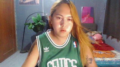 ursweetpinayxxx live cam on Cam4