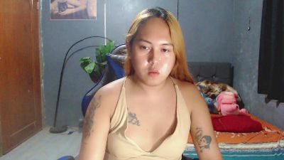 ursweetpinayxxx live cam on Cam4