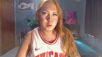 ursweetpinayxxx live cam on Cam4