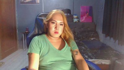 ursweetpinayxxx live cam on Cam4