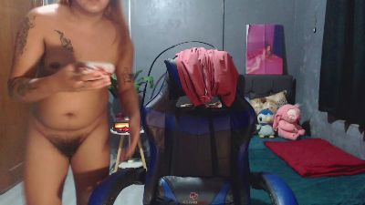 ursweetpinayxxx live cam on Cam4