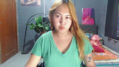 ursweetpinayxxx live cam on Cam4