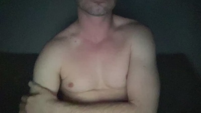utop123 live cam on Cam4
