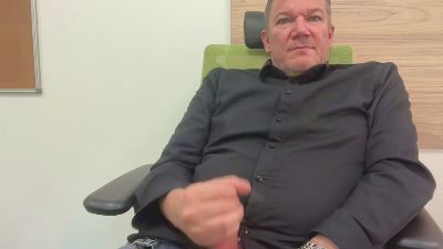 utopia15 live cam on Cam4