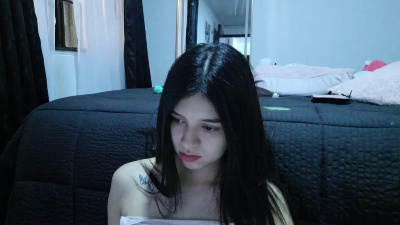 vaal_222 live cam on Cam4