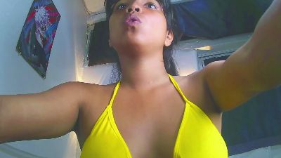 vadri5 live cam on Cam4
