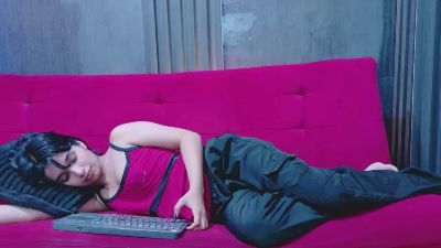vaiiolet_nyx live cam on Cam4