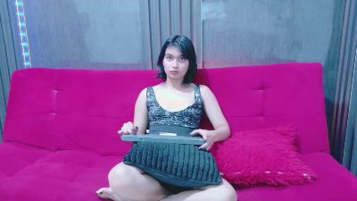 vaiiolet_nyx live cam on Cam4