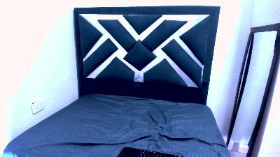vaiiolet_nyx live cam on Cam4