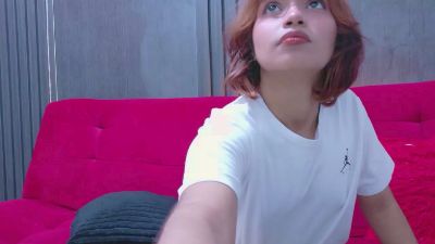 vaiiolet_nyx live cam on Cam4
