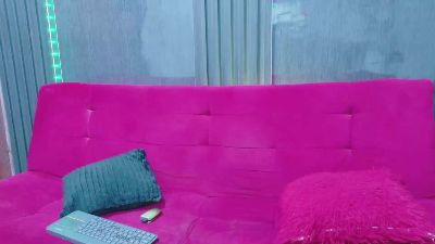 vaiiolet_nyx live cam on Cam4