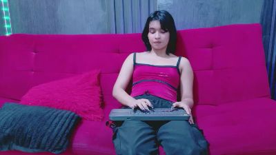 vaiiolet_nyx live cam on Cam4