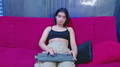 vaiiolet_nyx live cam on Cam4