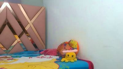 vaiolethts live cam on Cam4