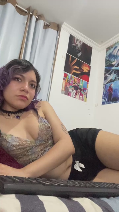 vaioletwebcam live cam on Cam4