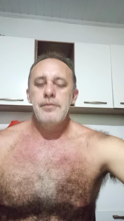 valdenir2 live cam on Cam4