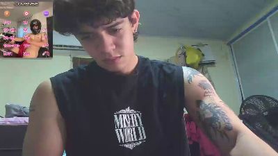 valdren_vylord live cam on Cam4