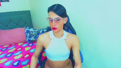 vale_sexth live cam on Cam4