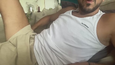 valentin94 live cam on Cam4