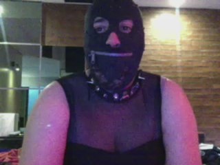 valentin_reb live cam on Cam4